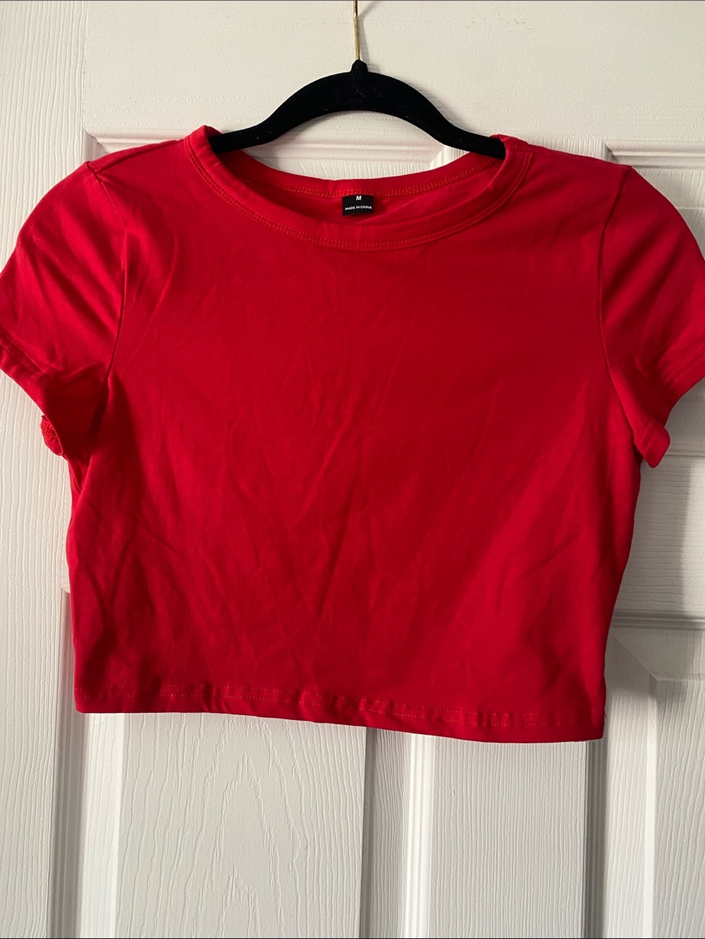 SHEIN Women's Red Crop Tee